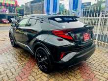 https://riyasewana.com/uploads/toyota-chr-turbo-2595125833.jpg