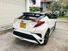 https://riyasewana.com/uploads/toyota-chr-zyx10-298270617046.jpg