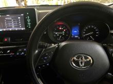 https://riyasewana.com/uploads/toyota-chrngx10-58434224575.jpg