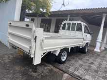 https://riyasewana.com/uploads/toyota-cm-75-3111073222202.jpg