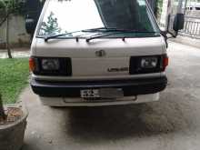 Toyota CM35 1992 Van