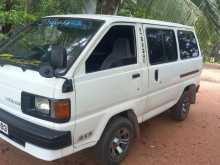 https://riyasewana.com/uploads/toyota-cm35-6609434752.jpg