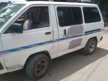 Toyota CM35 Liteace 1987 Van