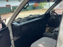 https://riyasewana.com/uploads/toyota-cm36-161441176656.jpg