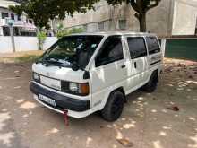 Toyota CM36 1990 Van