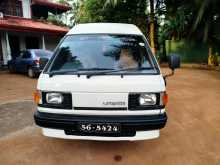 Toyota CM36 Liteace 1991 Van