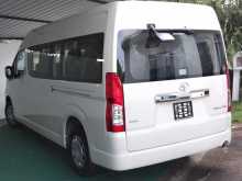https://riyasewana.com/uploads/toyota-commuter-super-2025-78314512613.jpg
