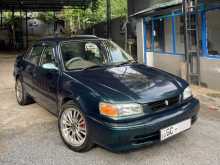 Toyota Corolla 110 SE Saloon 1999 Car