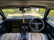 https://riyasewana.com/uploads/toyota-corolla-1976-89092322632.jpg