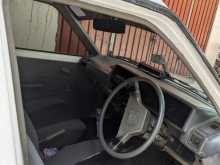 https://riyasewana.com/uploads/toyota-corolla-1985-1010420612573.jpg