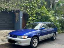 Toyota Corolla 2000 Car