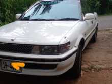 Toyota Corolla 1990 Car