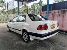 https://riyasewana.com/uploads/toyota-corolla-ce-171430044742.jpg