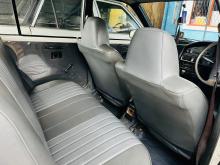 https://riyasewana.com/uploads/toyota-corolla-ce-1920465717895.jpg