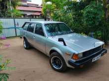 https://riyasewana.com/uploads/toyota-corolla-dx-1983-186431212672.jpg