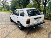 https://riyasewana.com/uploads/toyota-corolla-dx-1983-229333312353.jpg