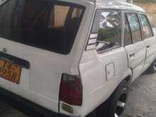 https://riyasewana.com/uploads/toyota-corolla-dx-1986-2014321612302.jpg