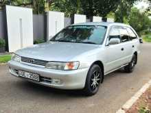 Toyota Corolla Elephant Back CE108 1997 Car
