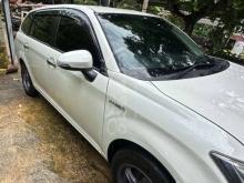 https://riyasewana.com/uploads/toyota-corolla-fielder-2015-211332451263362.jpg
