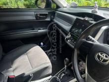 https://riyasewana.com/uploads/toyota-corolla-fielder-2015-7856211285287.jpg