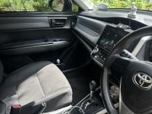 https://riyasewana.com/uploads/toyota-corolla-fielder-2113382717736.jpg