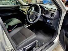 https://riyasewana.com/uploads/toyota-corolla-fielder-916012424951.jpg