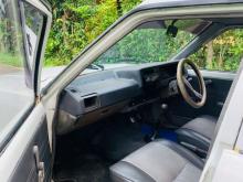 https://riyasewana.com/uploads/toyota-corolla-ke-161445396886.jpg