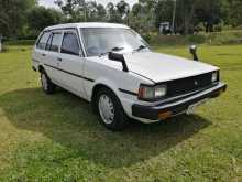 Toyota Corolla KE72 Dx Wagon 1984 Car