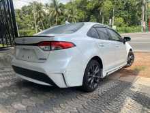 https://riyasewana.com/uploads/toyota-corolla-wxb-711011922922.jpg