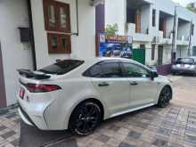 https://riyasewana.com/uploads/toyota-corolla-wxb-81244354242.jpg