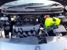 https://riyasewana.com/uploads/toyota-corolla-yaris-2917551436.jpg