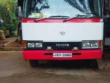 https://riyasewana.com/uploads/toyota-coster-121304164421.jpg