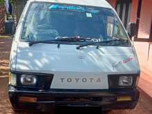 Toyota CR26 1987 Van