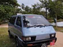 Toyota CR26 1984 Van
