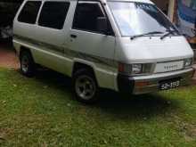 https://riyasewana.com/uploads/toyota-cr-26-201537134603.jpg