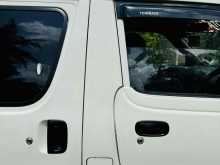 https://riyasewana.com/uploads/toyota-cr-27-1211551522853.jpg