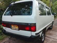https://riyasewana.com/uploads/toyota-cr-27-12352254562.jpg