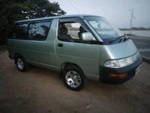 Toyota CR27 1995 Van