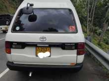 https://riyasewana.com/uploads/toyota-cr-27-1745084173.jpg