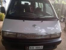 Toyota CR27 1991 Van