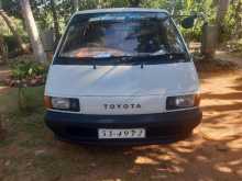 Toyota CR27 1989 Van