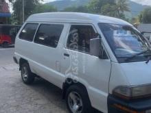 Toyota CR27 1990 Van