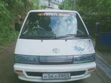 Toyota CR27 1990 Van