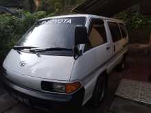 Toyota CR 27 1990 Van