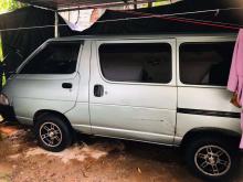 https://riyasewana.com/uploads/toyota-cr-27-211728076966.jpg
