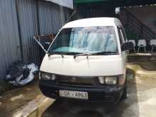 Toyota CR27 1995 Van