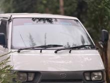 Toyota Lotto CR27 1994 Van