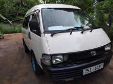 Toyota CR27 1993 Van