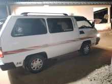 https://riyasewana.com/uploads/toyota-cr-27-3111060122032.jpg