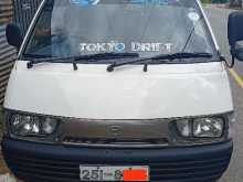 Toyota Lotto CR27 1994 Van